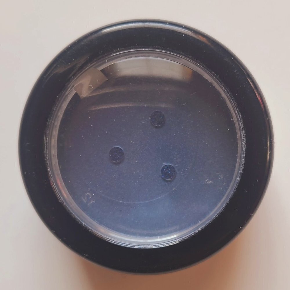 *4 for $20* Mon Ennui Cosmetics Loose Eyeshadow - Have a Ball